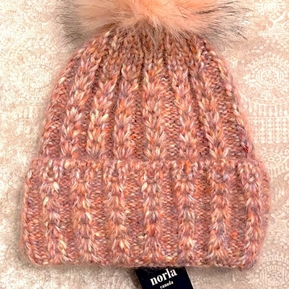 Brand New Norla Canada Alpaca & Wool Blend Knit Pom Hat Winter Marbled Pink - Picture 2 of 12